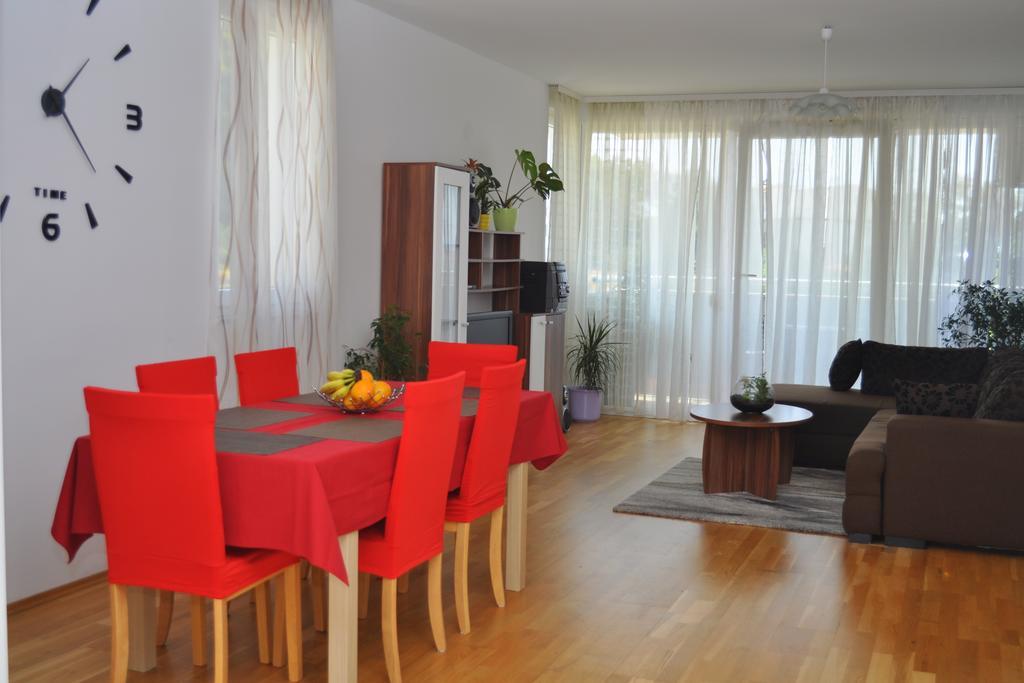 Apartment Kristijan Makarska Buitenkant foto